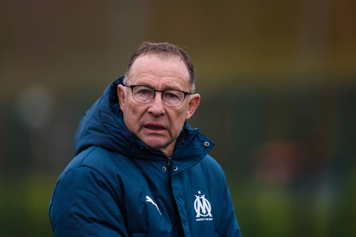 Jean-Pierre Papin remet les supporters de l'OM à leur place