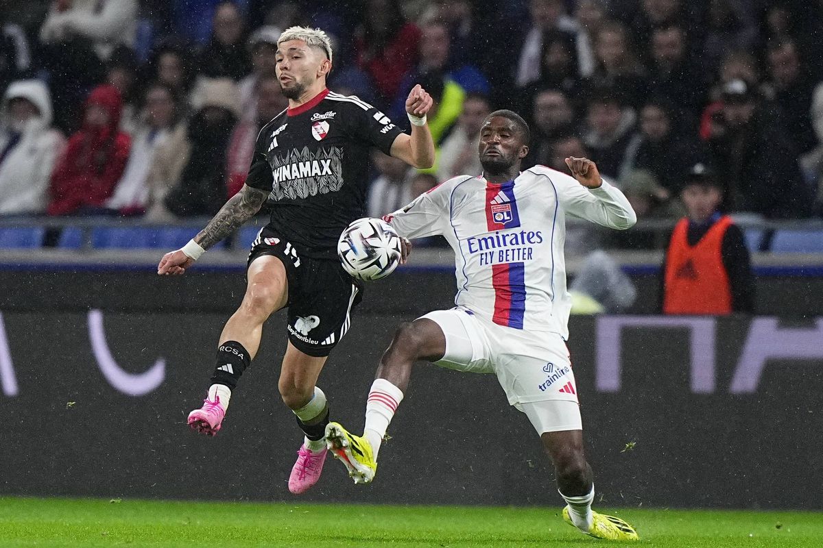 Strasbourg-OL, la nouvelle guerre qui excite la Ligue 1