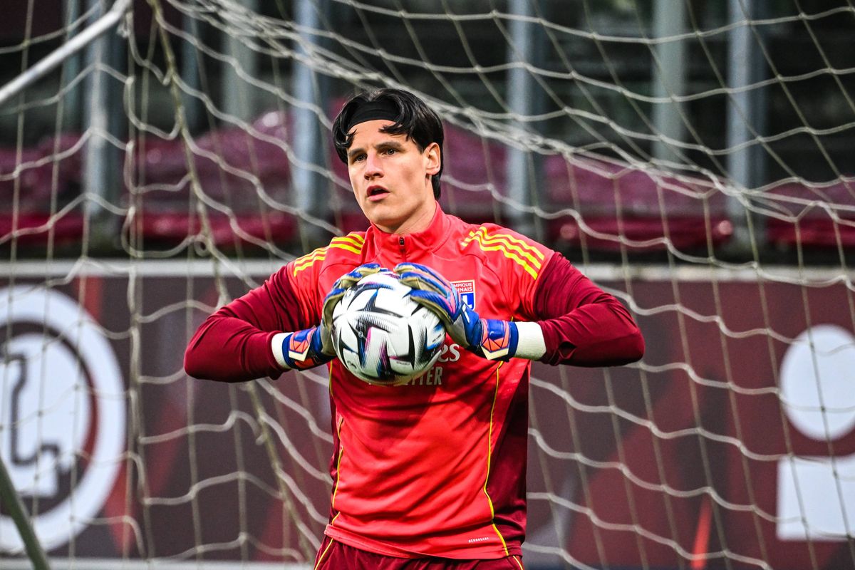 L'OL secoué, Rémy Descamps fait le show