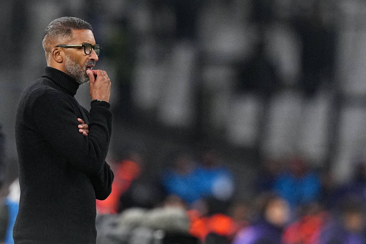 OM : Pierre Ménès habille Beye pour l'hiver