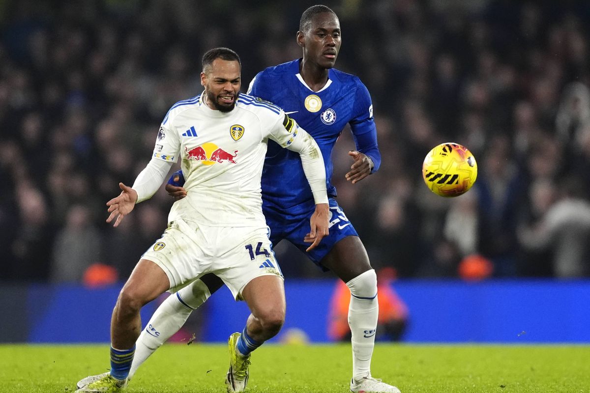 Ang : Chelsea gâche, Tottenham coule à pic