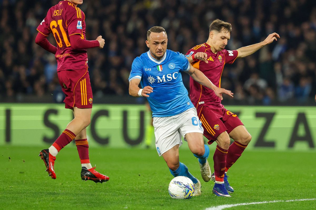 Serie A : Naples et la Roma se quittent bons amis