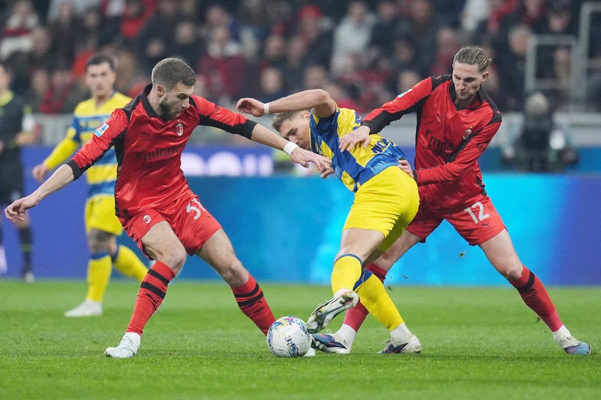 Serie A : Le Milan AC surpris par Parme, l'Inter s'envole