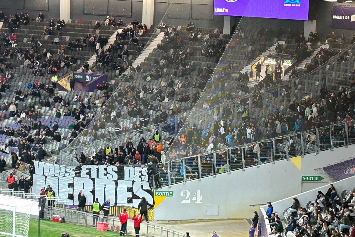 OM : « Vous êtes des merdes », la banderole musclée des supporters