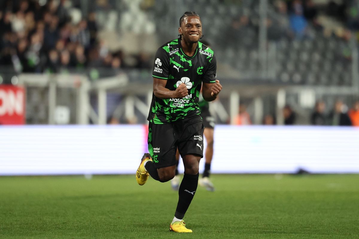 Cette pépite défensive fait saliver Monaco et Rennes