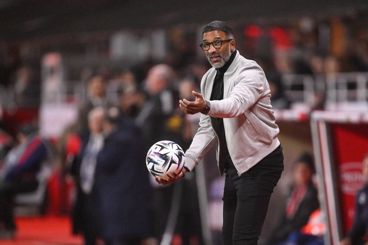 Habib Beye sur le banc de l'OM ? Il s'étonne