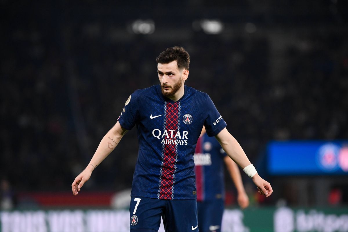 Kvaratskhelia à MU, le PSG attaqué