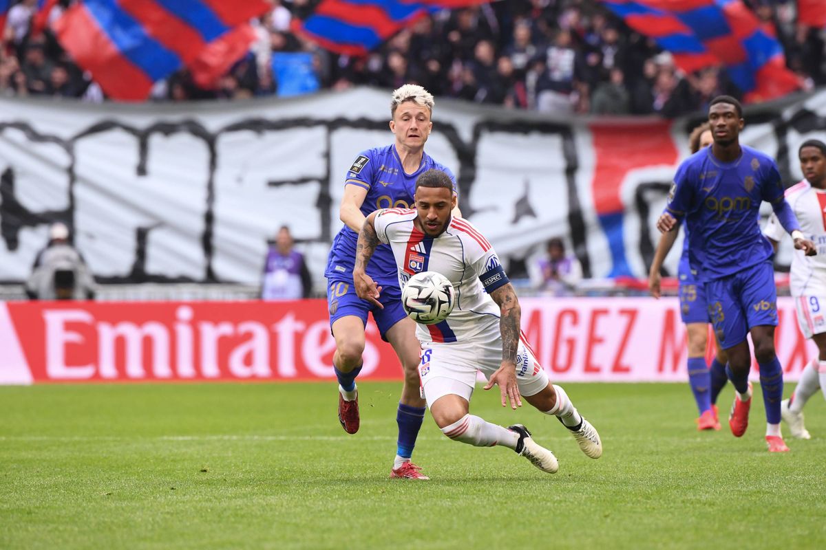 Monaco revient comme une fusée, l'OL voit rouge