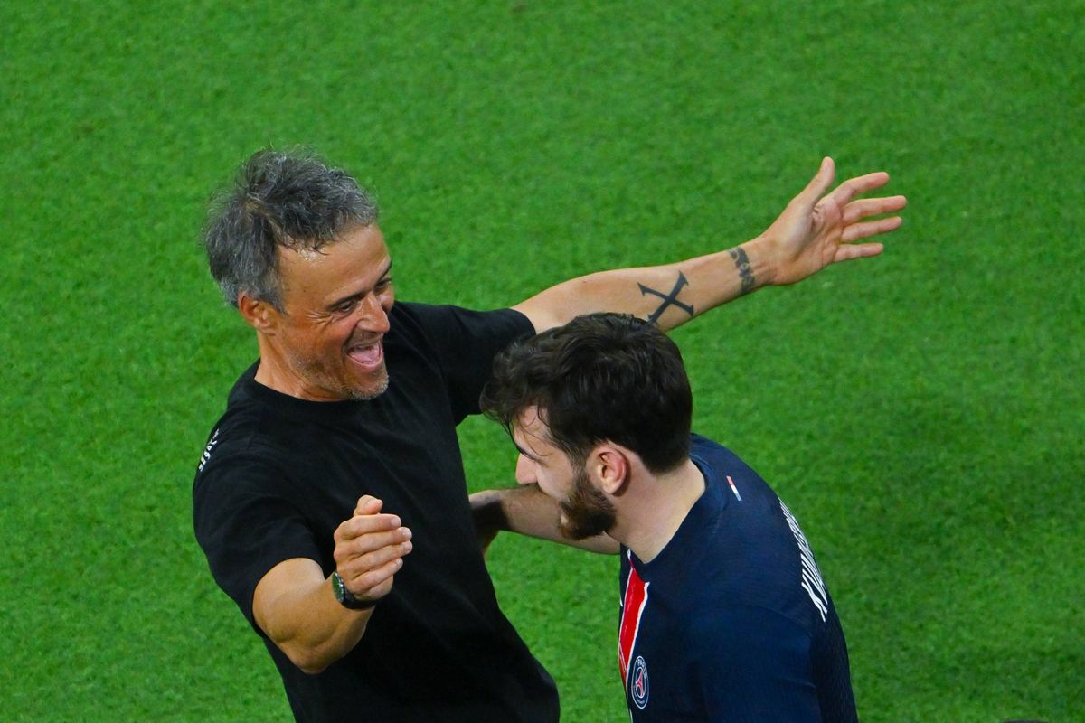 PSG : Kvaratskhelia déclara sa flamme à Luis Enrique