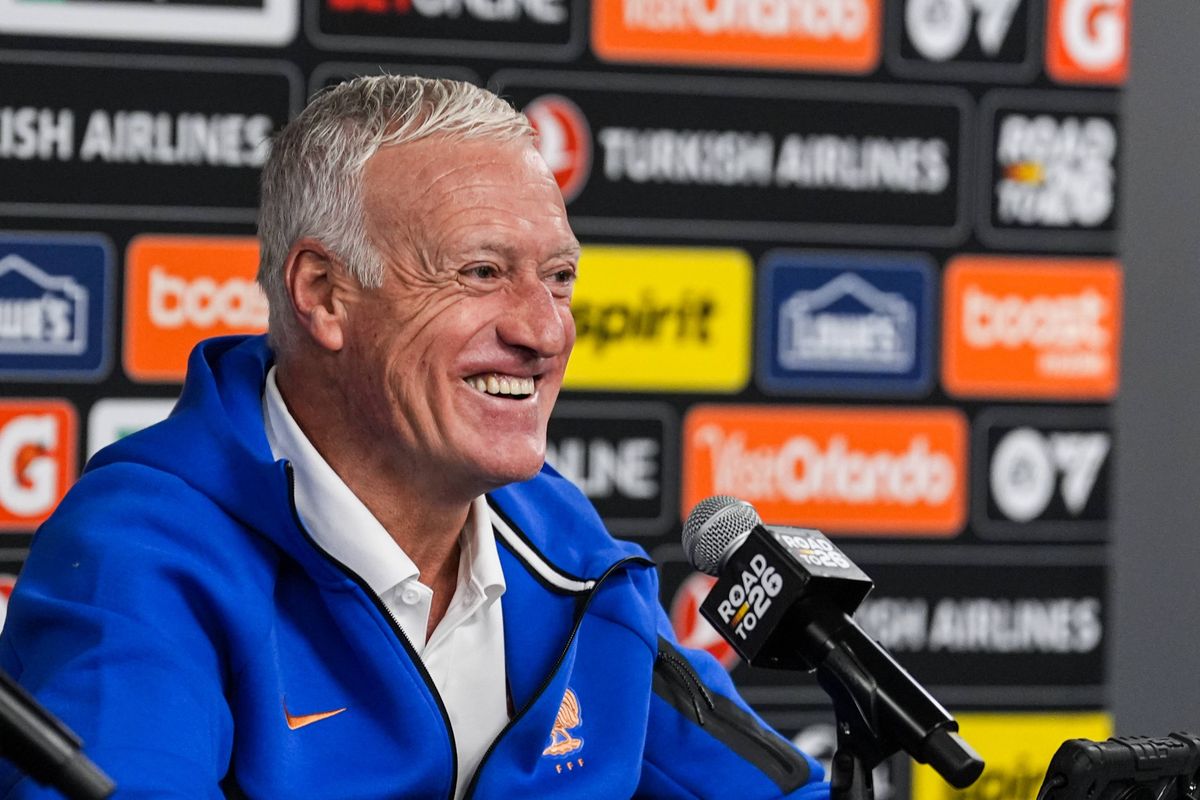 Didier Deschamps favori pour sortir le Real Madrid de la crise