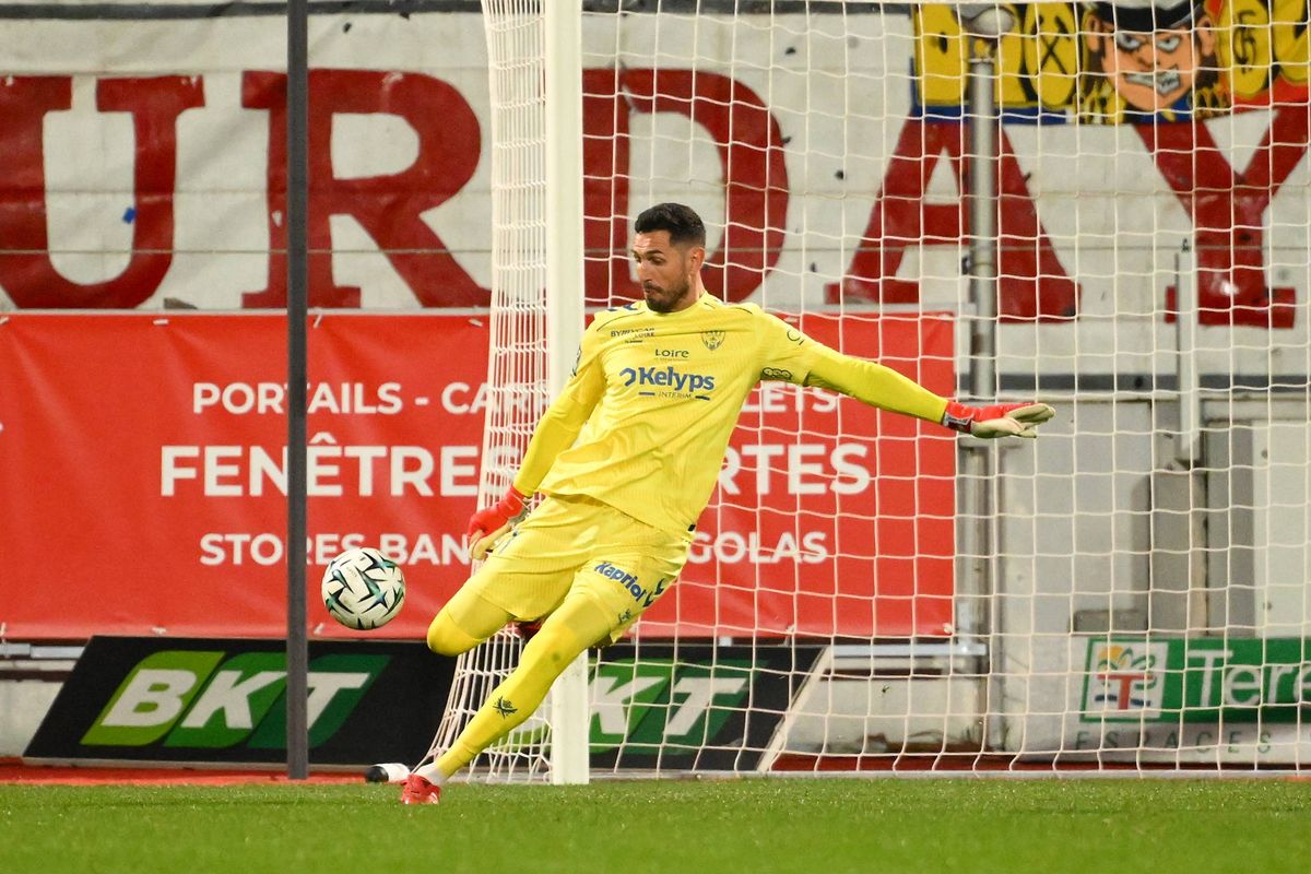 ASSE : Larsonneur écarté, les Verts s'expliquent