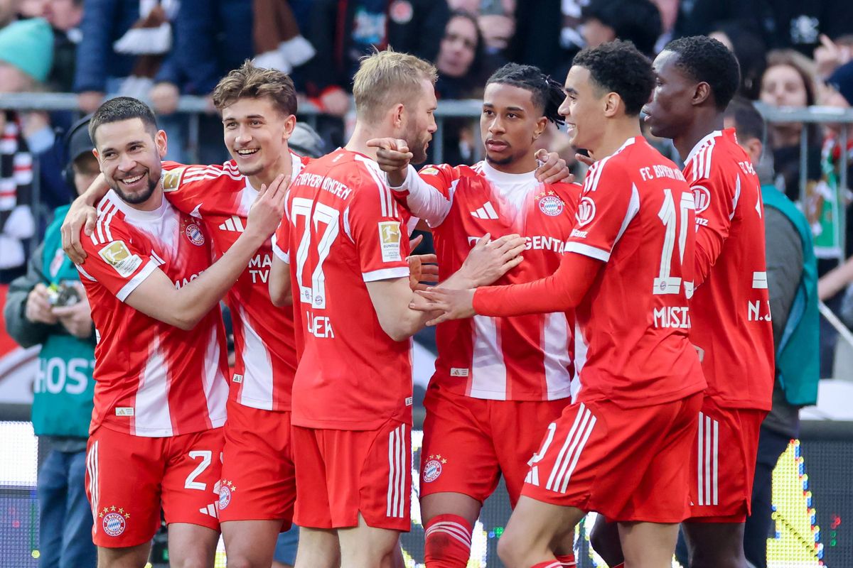 All : Le Bayern pose les deux mains sur le titre