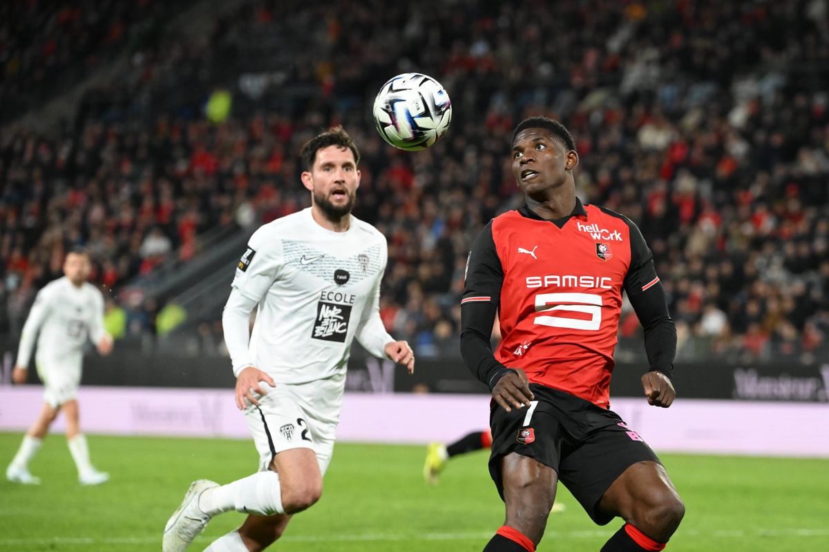 L1 : Rennes fond sur le podium