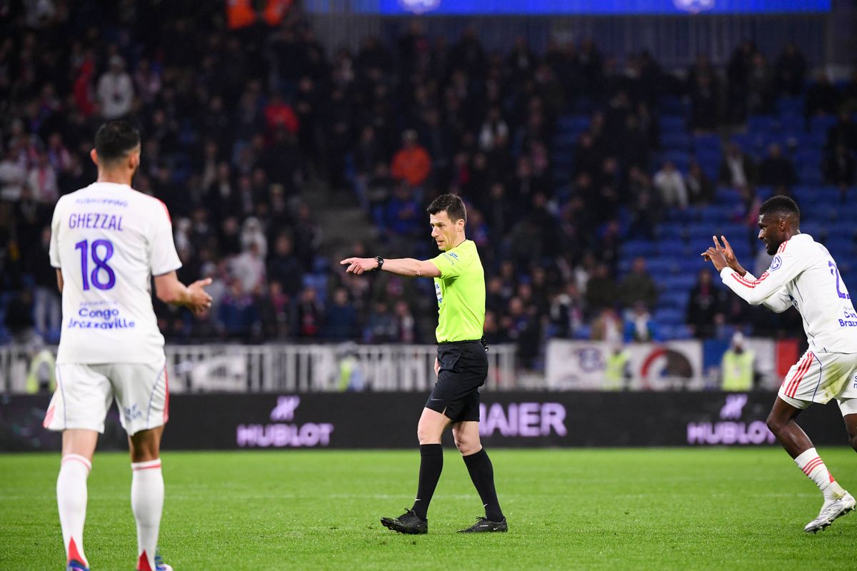 OL-Lorient, premier test réussi pour la VAR en audio