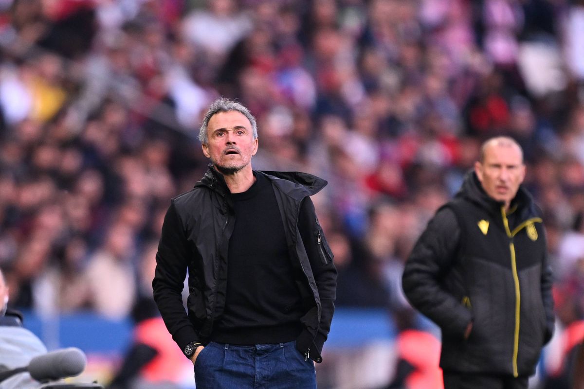 Un onze inédit à Angers, le PSG fait espérer Lens