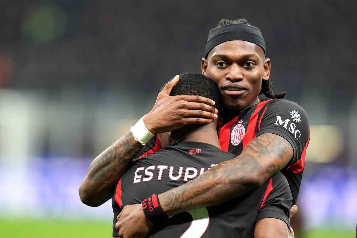 Un gros transfert pour Rafael Leao, ce sera le PSG ou MU !