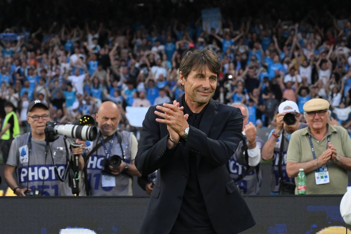 Antonio Conte quitte Naples (officiel)