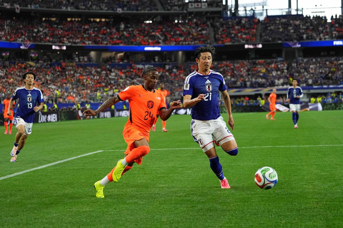 Le Japon freine deux fois les Pays-Bas