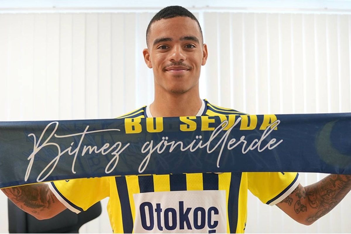 Greenwood signe officiellement à Fenerbahçe jusqu'en 2030