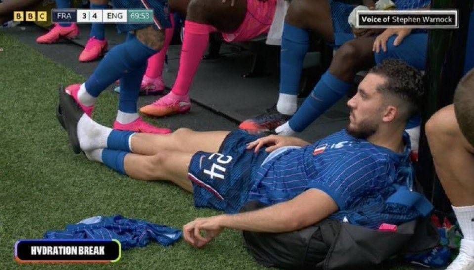 Cherki envoie promener Deschamps, ça fait scandale