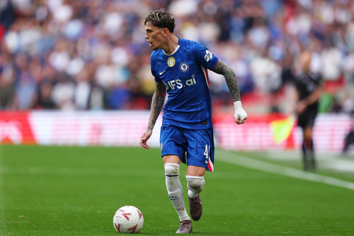 Officiel : Garnacho rejoint Aston Villa