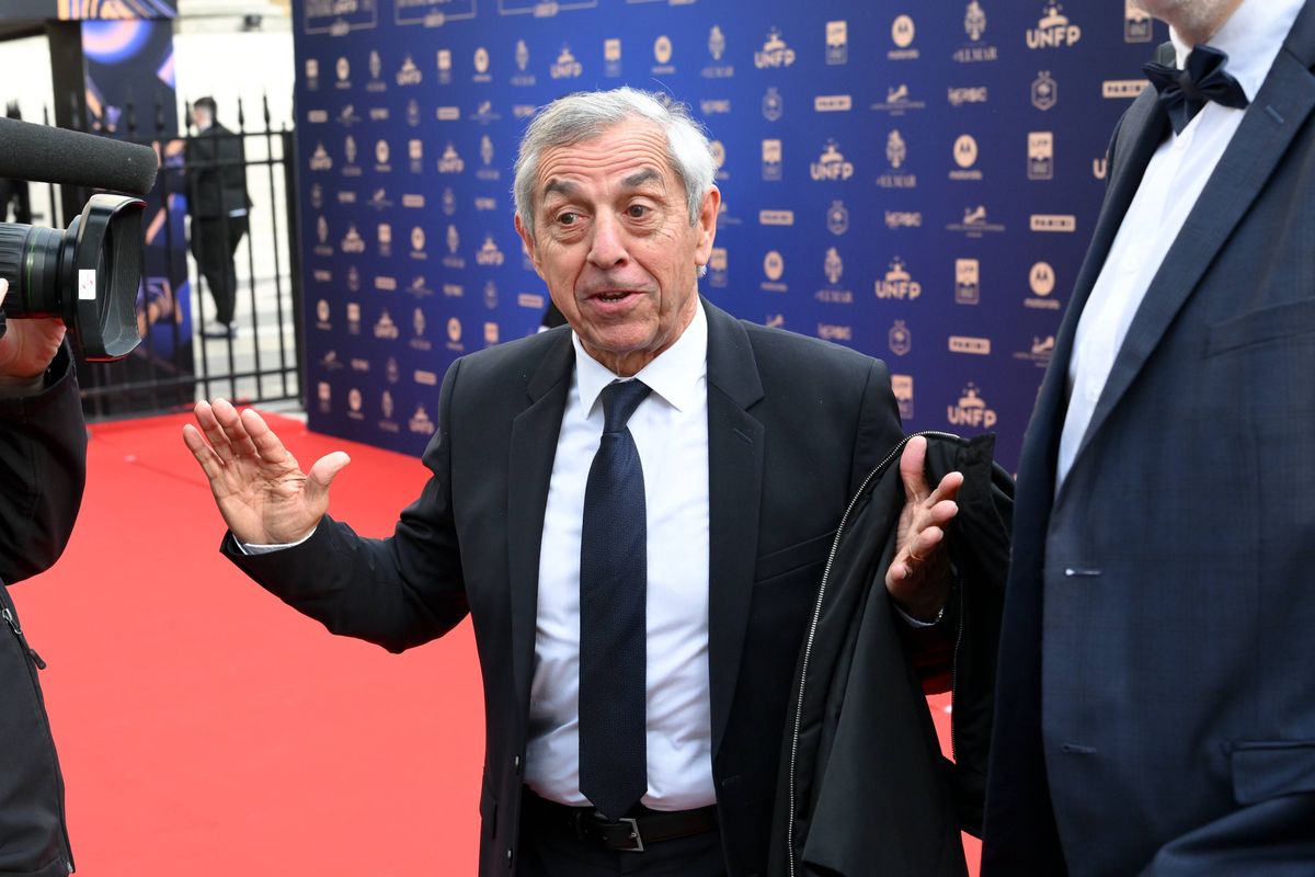 « Il y a l'argent », une légende des Girondins supplie la FFF