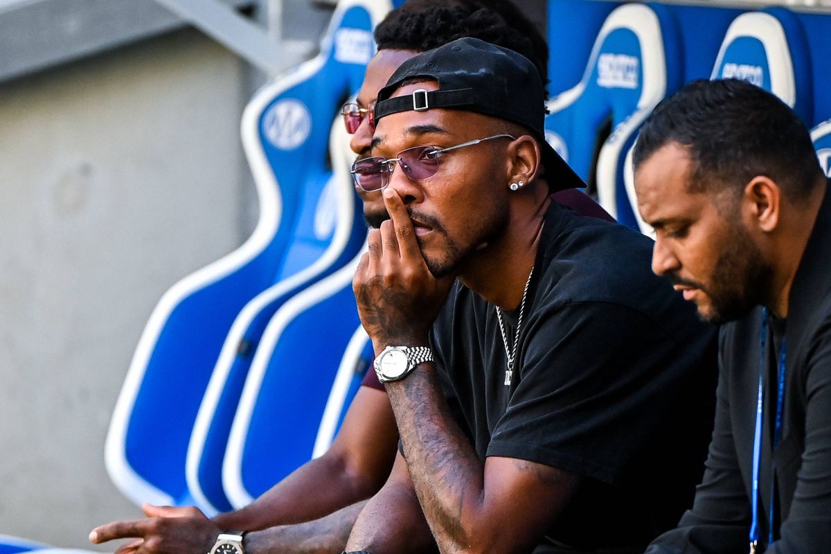 Une défense Meïté-Cornelius contre Strasbourg, l'OM panique