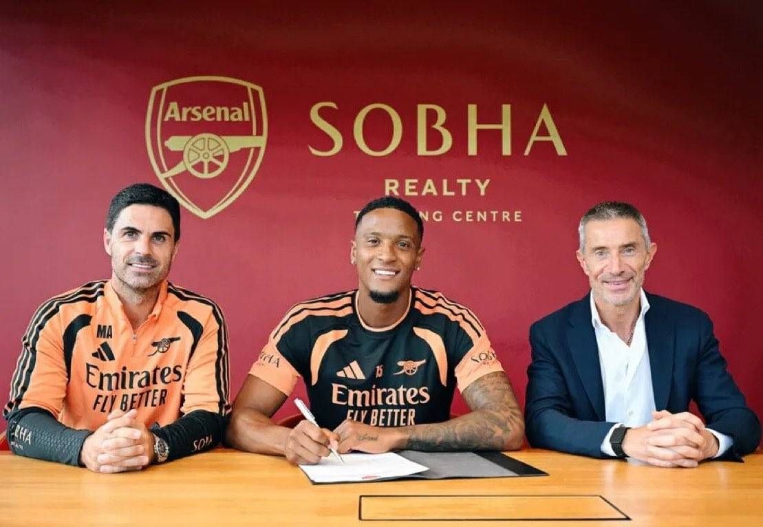 Officiel : Arsenal lâche 65 ME et fait signer Konsa