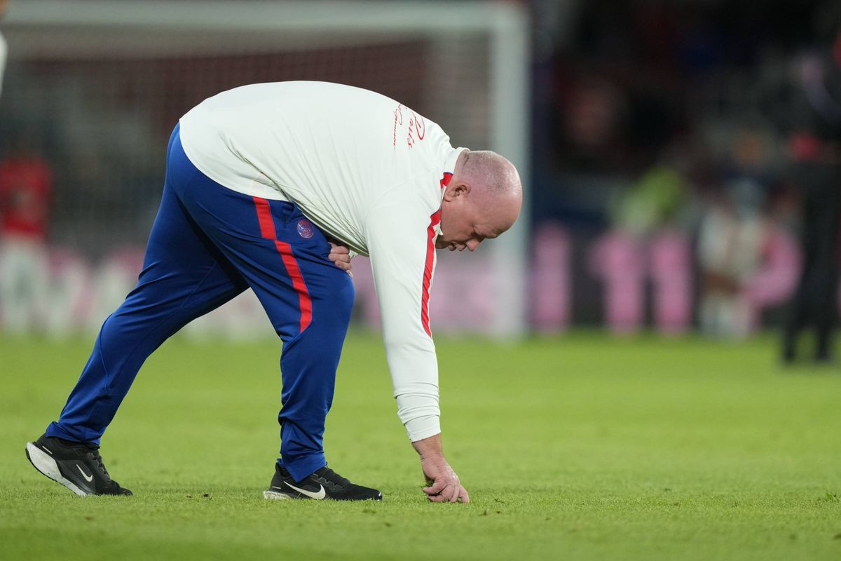 Calderwood bientôt viré, le PSG a bien fauté