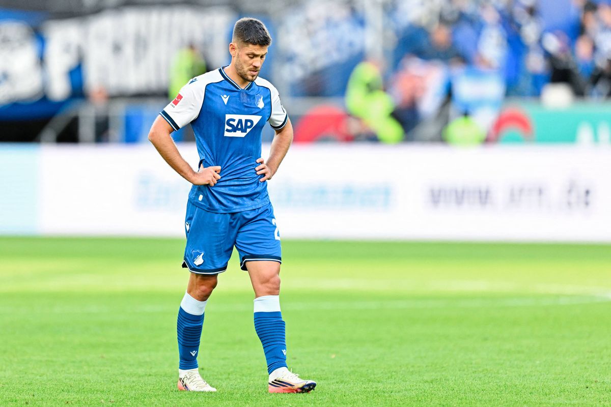 Une légende à 150 buts en danger face à l'OL