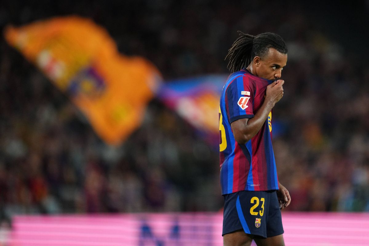 Relégué au Barça, Koundé accepte de partir