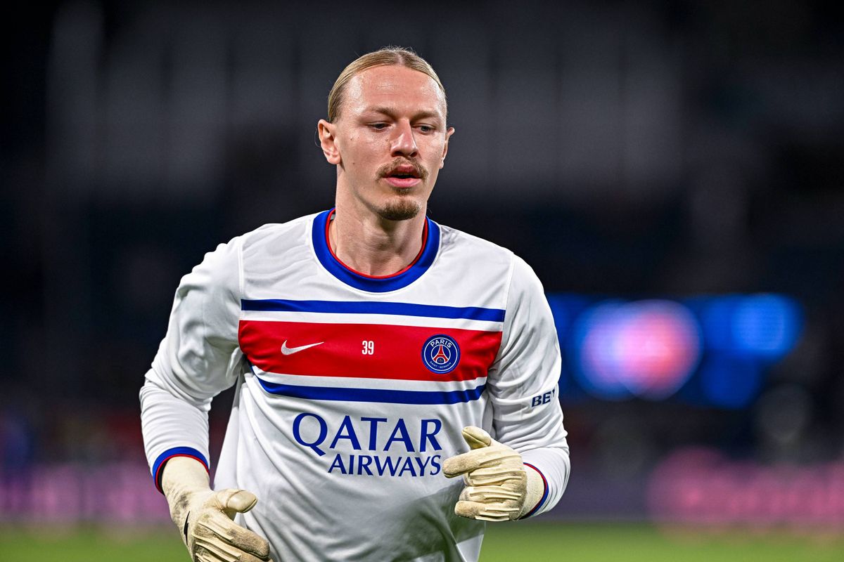PSG : Safonov, un choix inattendu se profile