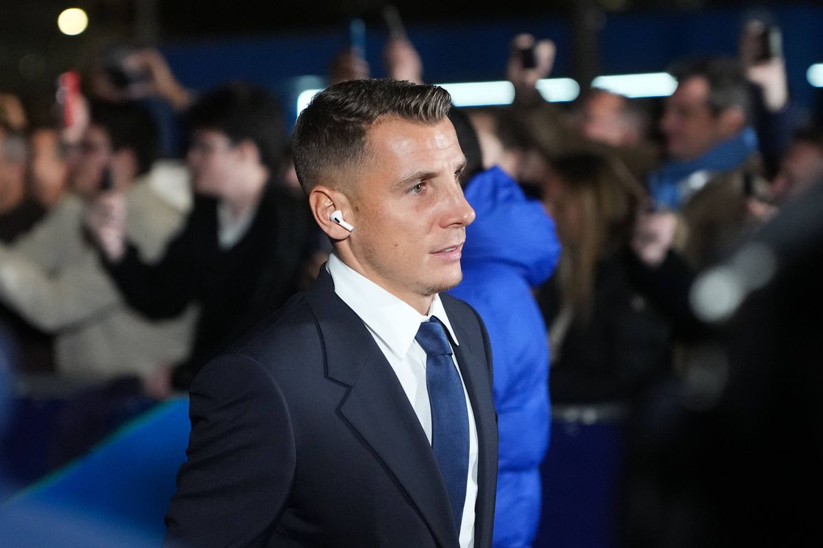PSG : Digne au placard, le choix fort de Luis Enrique