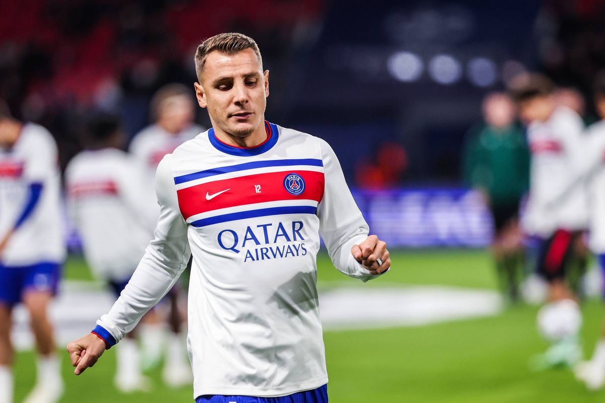 Lucas Digne écarté, le PSG a tranché