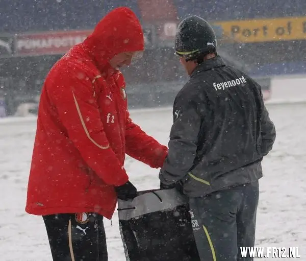 Training 04-12-2010 (sneeuw)