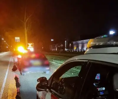 Na zien van politie geeft automobilist gas bij op N270 in Helmond: met een reden, blijkt later