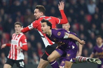 LIVE | PSV krijgt het zeker niet cadeau in openingsfase tegen Go Ahead Eagles, uitploeg laat zich zien in Eindhoven