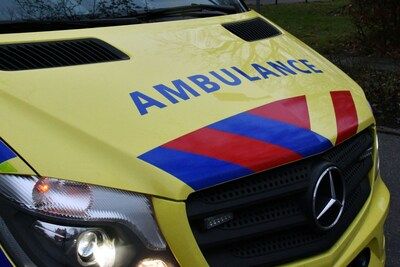 Ambulance met spoed naar Middelburgseweg in Boskoop