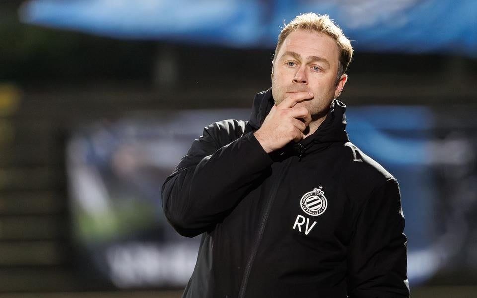 SC Heerenveen zoekt nieuwe trainer zo snel als het kan, maar zo langzaam als het moet