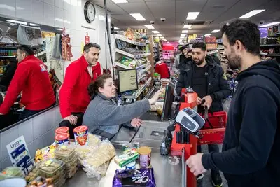 Moslimwinkels kijken uit naar ramadan: lekker druk en dus meer omzet, juist in de vastenmaand