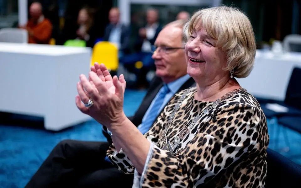 Waadhoeke aangeslagen na nieuws over ongeneeslijk zieke burgemeester Waanders (65)