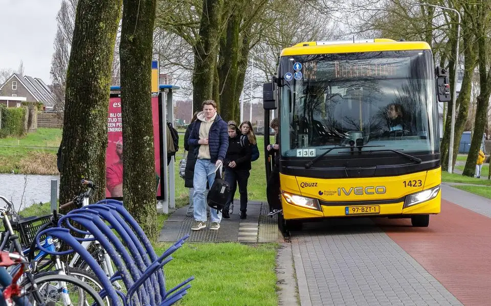 PvdA en GrienLinks na debacle Qbuzz: Fryslân moet onderzoek doen naar eigen busbedrijf