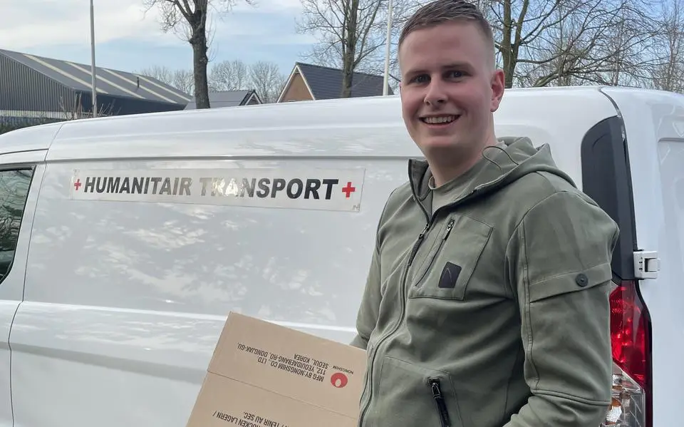 Matthijs Kuipers (22) gaat voor langere tijd naar Oekraïne om te helpen. ‘Het klinkt gevaarlijker dan dat het is’
