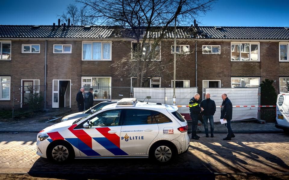 Aangetroffen persoon in uitgebrande woning Drachten was al enige tijd overleden. ‘Politie kwam regelmatig langs voor hem’