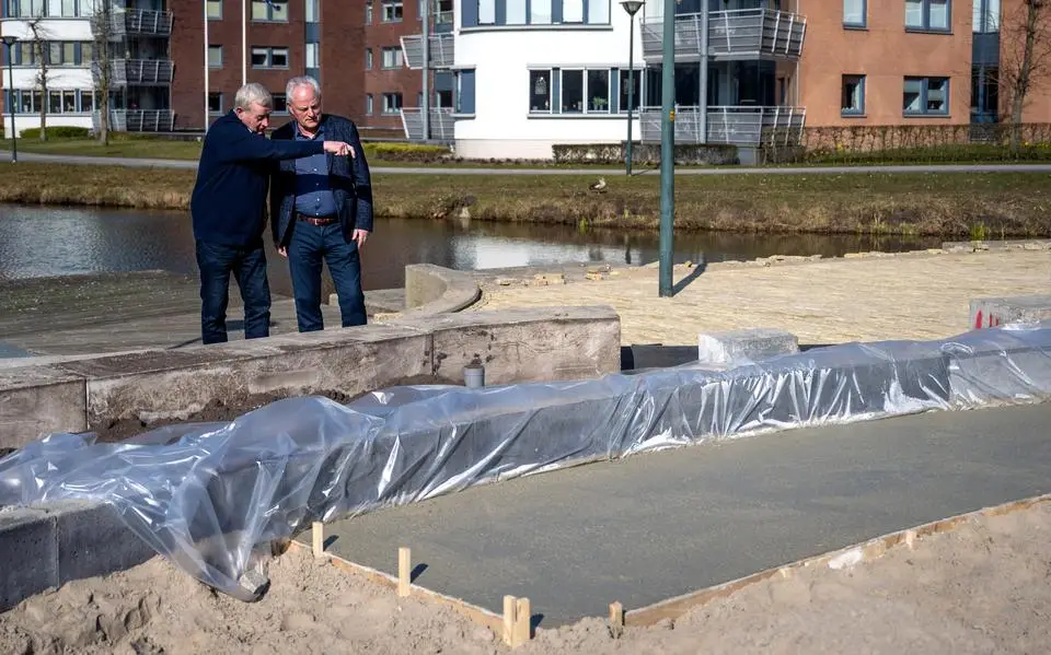 Waarom verplaatsing van oorlogsmonumenten in Drachten volgens de initiatiefnemers wél een goed idee is: ‘Krityk hat ús bot rekke’