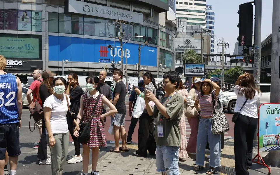 Studenten NHL Stenden in Bangkok erg geschrokken na aardbeving, maar ‘iedereen is veilig’