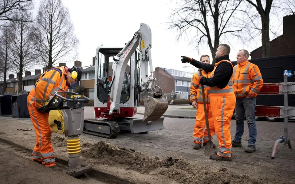 Alliander naar zesde recordinvestering op rij in stroomnet: ’Maar klant krijgt aansluiting niet op tijd’