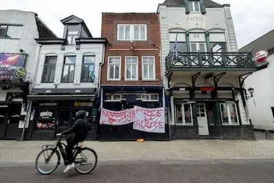 Sluiting café La Route komt hard aan bij eigenaar: ‘Zonder waarschuwing zijn we de vergunning kwijt’