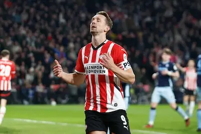 LIVE | PSV heeft het overwicht en de controle, maar grote kansen blijven uit