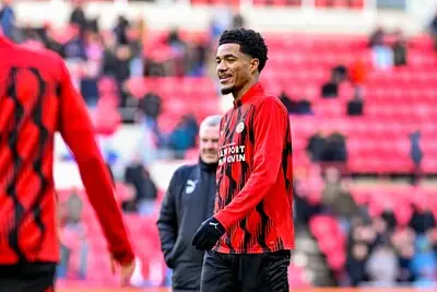 Basisbonus óf de joker vanaf de bank: Tillman kan PSV zo weer helpen tegen Ajax